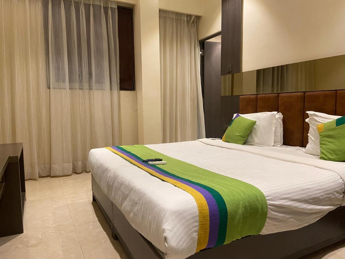 Hotel Oyster Suite Andheri West Βομβάη Εξωτερικό φωτογραφία